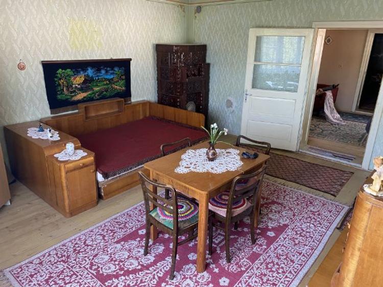 Duplex cu 5 camere cu Teren 250 Mp în Agnita