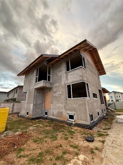 Casă cu Teren 600 Mp în Ștefăneștii de Sus
