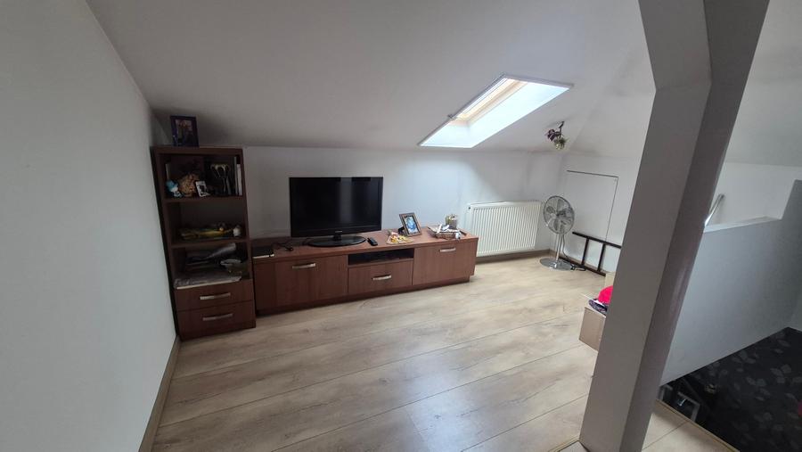Apartament cu 2 camere decomandat în Colentina