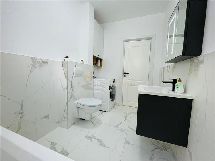Apartament cu 2 camere semidecomandat, mobilat în Florești