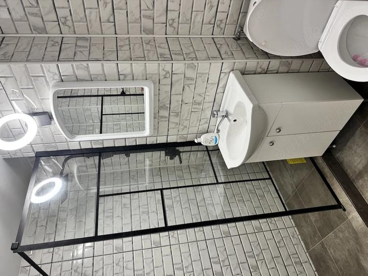 Garsonieră decomandată în Central