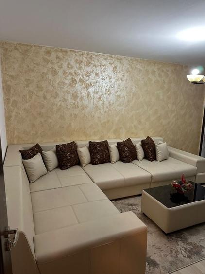 Apartament cu 3 camere în 1 Mai