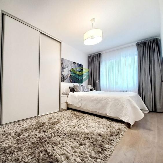Apartament cu 3 camere semidecomandat, mobilat în Băneasa
