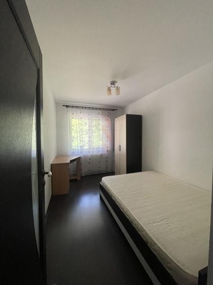 Apartament cu 2 camere decomandat în Șcheia