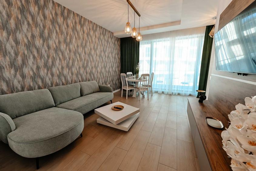 Apartament cu 2 camere decomandat în Central