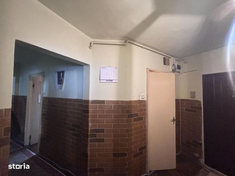 Apartament cu 4 camere decomandat, mobilat în Mănăștur