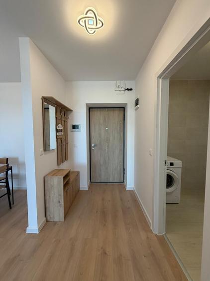 Apartament cu 2 camere semidecomandat în Theodor Pallady