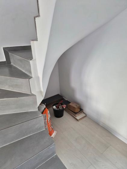 Casă individuală cu 3 camere cu Teren 250 Mp în Central