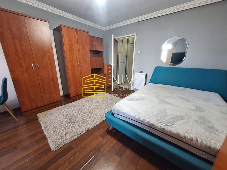 Garsonieră decomandată, mobilată în Aleea Carpați