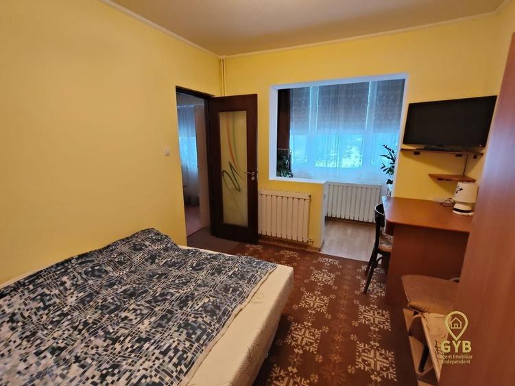 Apartament cu 2 camere semidecomandat, mobilat în Valenta