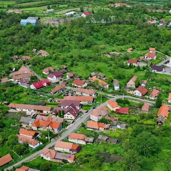 Casă individuală cu 3 camere cu Garaj în Brâncovenești