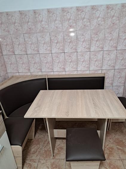 Apartament cu 3 camere decomandat în Ferentari