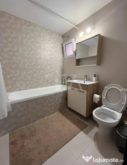 Apartament cu 3 camere decomandat în Gorjului