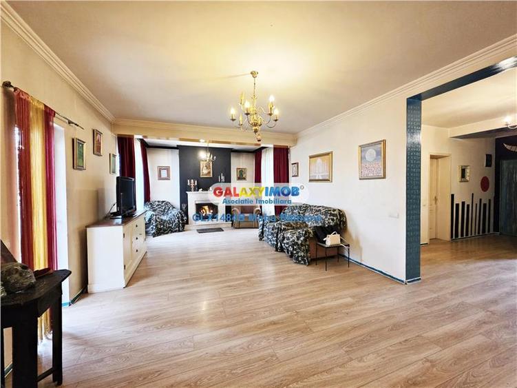 Casă cu 6 camere cu Teren 276 Mp în Est