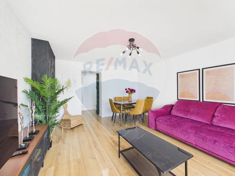 Apartament cu 3 camere decomandat, mobilat în Unirii
