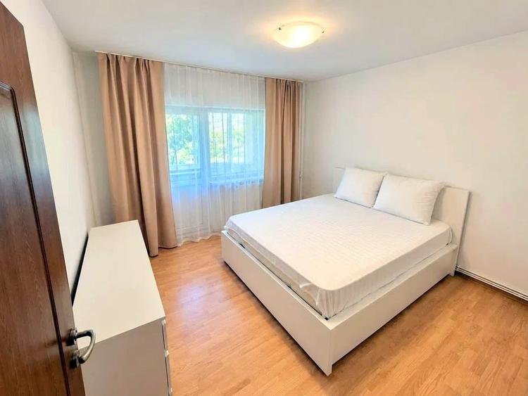 Apartament cu 2 camere decomandat, mobilat în Mărăști