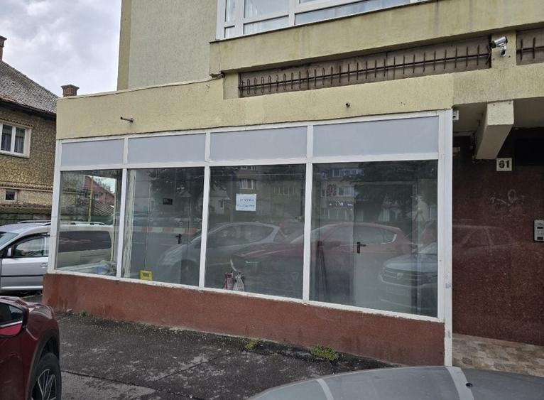 Spațiu comercial, de 107 mp, în Drumul Carului