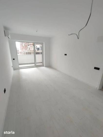 Apartament cu 2 camere decomandat în Industriilor