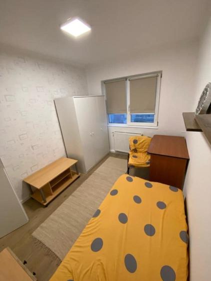 Apartament cu 4 camere decomandat, mobilat în Mănăștur