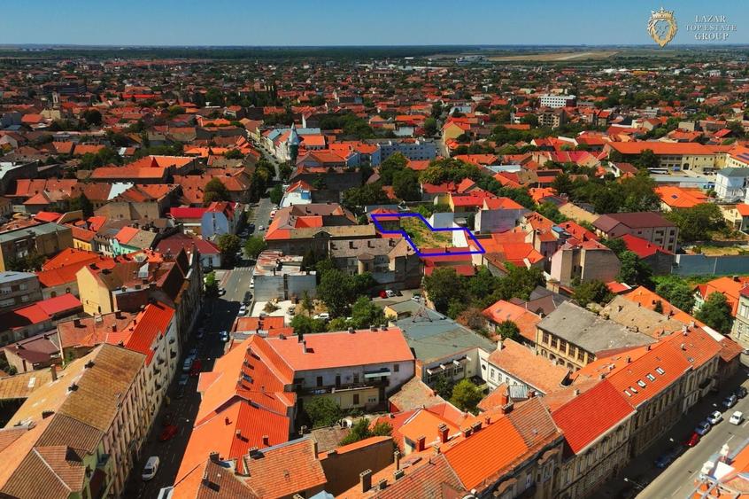 Teren Construcții intravilan de 1610 mp, în Central