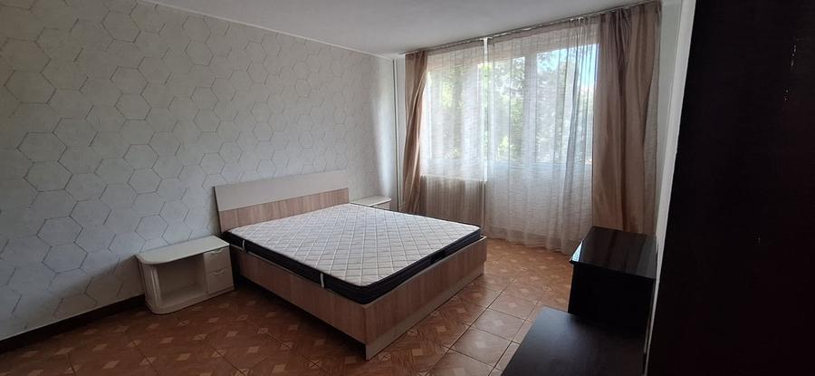 Garsonieră decomandată în Brâncoveanu