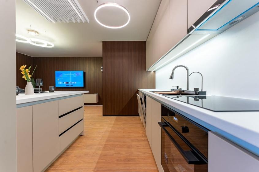 Apartament cu 2 camere, mobilat în Între Lacuri
