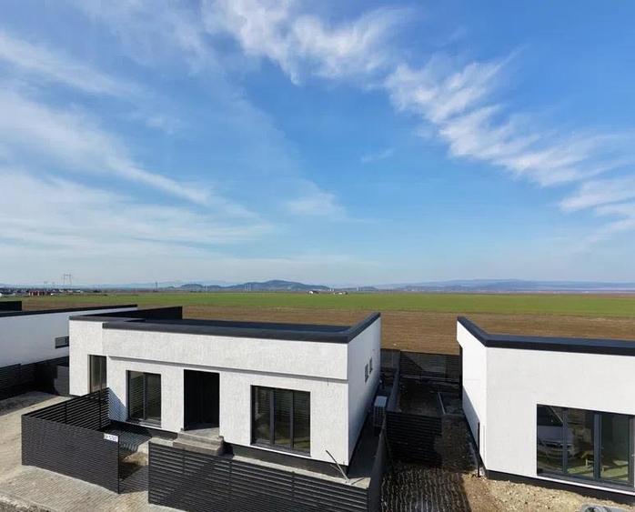 Casă individuală cu 4 camere cu Teren 333 Mp în Tărlungeni