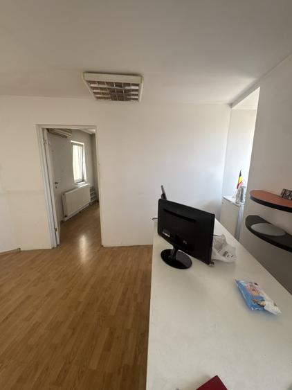 Birou, de 93.5 mp, în Foișorul de Foc