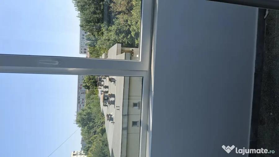 Apartament cu 2 camere decomandat în Berceni