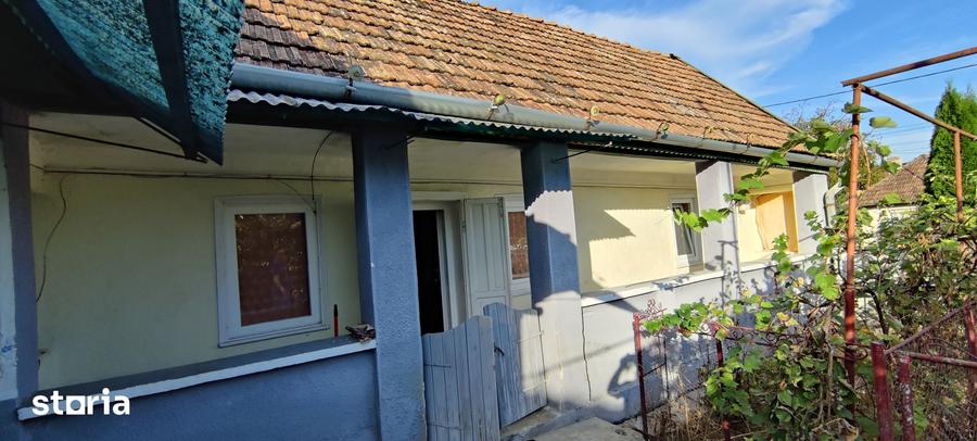 Casă cu 3 camere cu Teren 700 Mp în Cucerdea