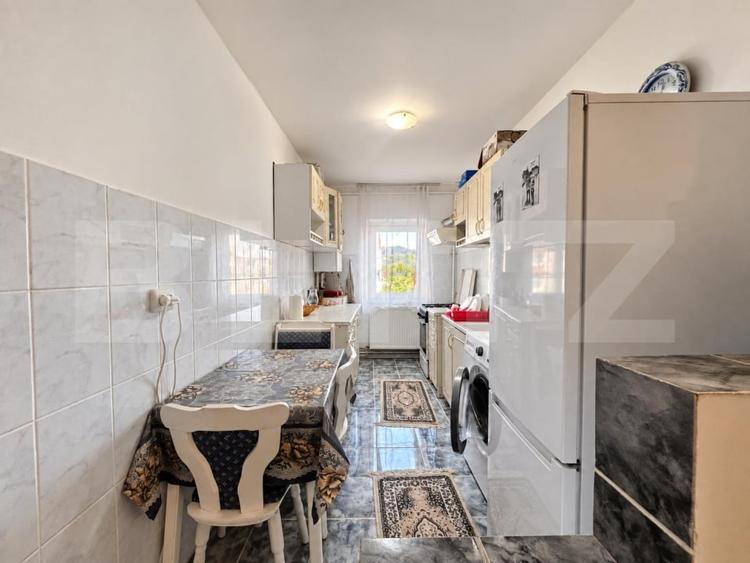 Apartament cu 2 camere decomandat, mobilat în Zărnești