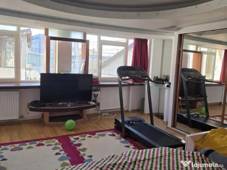 Casă cu 4 camere cu Teren 214 Mp în Chiajna