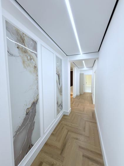 Apartament cu 4 camere decomandat în Central