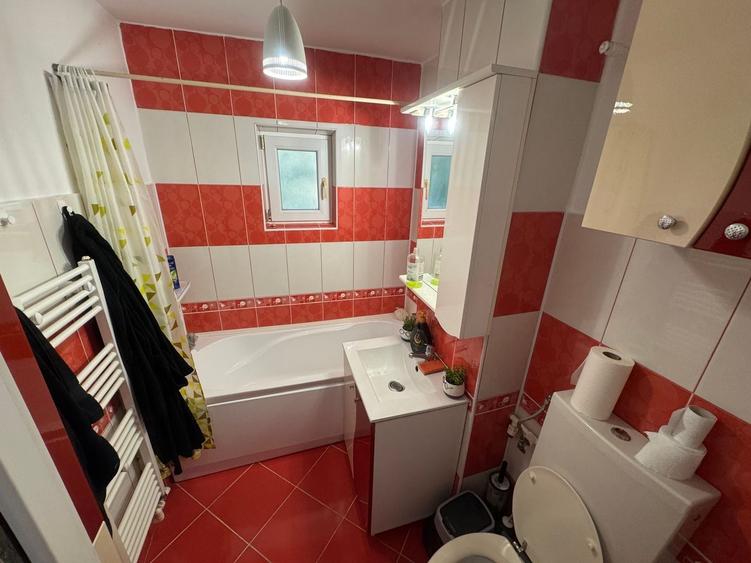 Apartament 2 camere zona Poarta 6 cu Centrala - 7