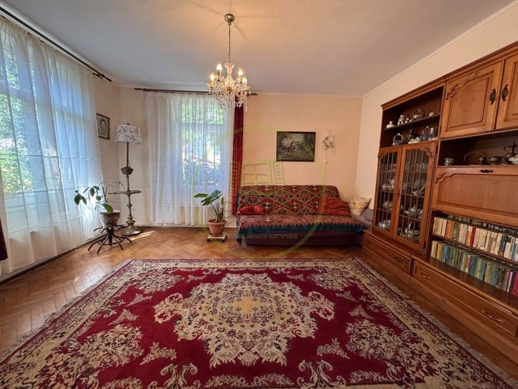 Casă individuală cu 5 camere cu Canalizare în Gheorgheni