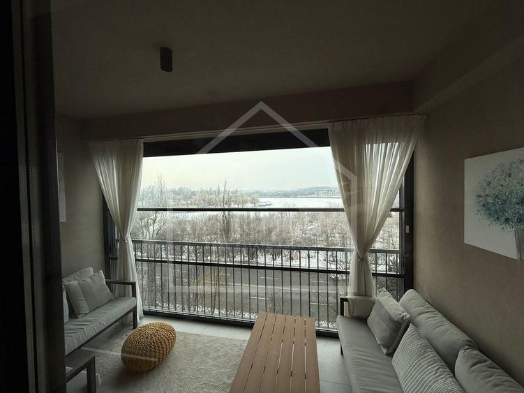 Apartament cu 3 camere semidecomandat, mobilat în Sisești