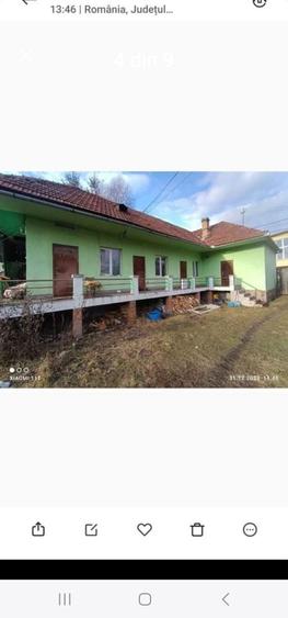 Casă cu 4 camere în Central