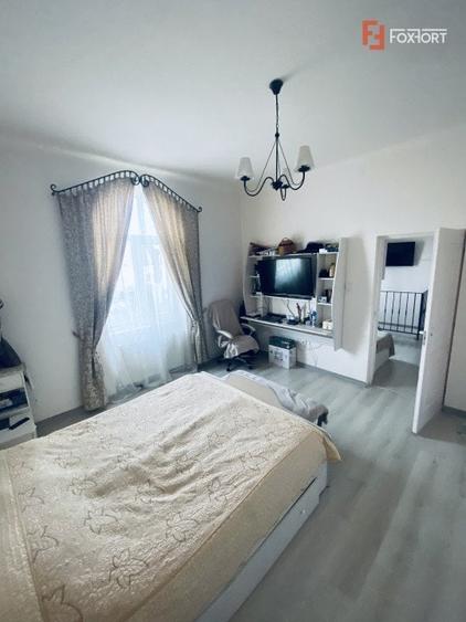 Apartament cu 2 camere nedecomandat, mobilat în Ronaț