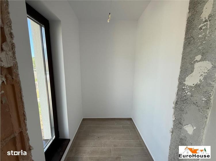Casa de vanzare pe un nivel in Sard - 8