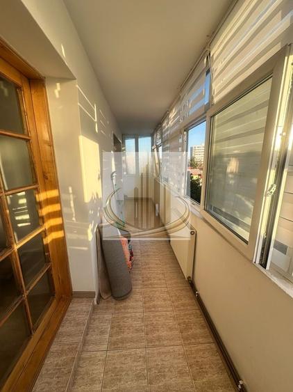 Apartament cu 3 camere decomandat, mobilat în Bucovina