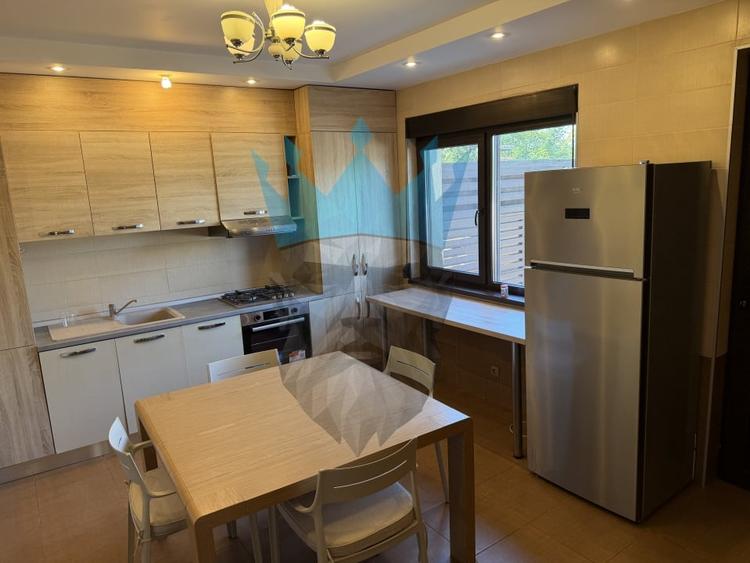 Duplex cu 4 camere cu Canalizare în Băneasa