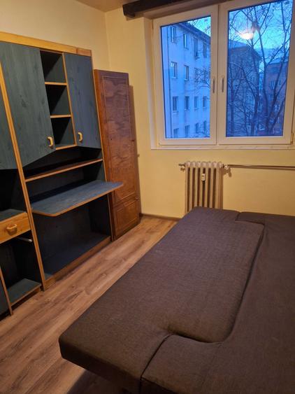 Apartament cu 2 camere semidecomandat în Rogerius