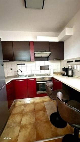 Apartament cu 2 camere semidecomandat, mobilat în Eminescu