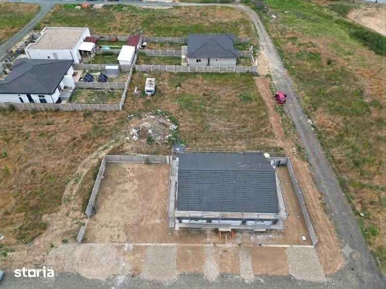 Apartament cu 3 camere în Moșnița Nouă
