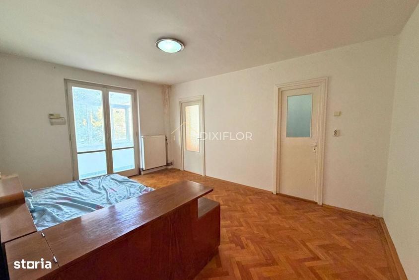 Apartament cu 2 camere semidecomandat în 7 Noiembrie