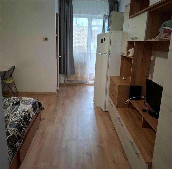 Garsonieră semidecomandată în Tudor Vladimirescu