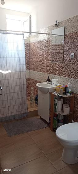 Casă cu 4 camere cu Teren 390 Mp în Ciorogârla