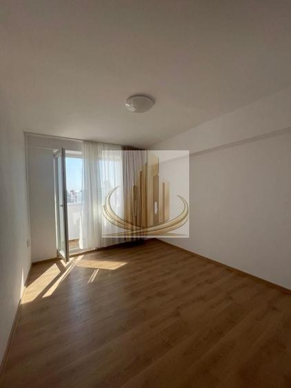 Apartament cu 3 camere, mobilat în Central