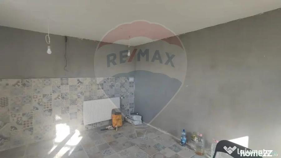 Casă cu 5 camere cu Teren 2324 Mp în Fughiu