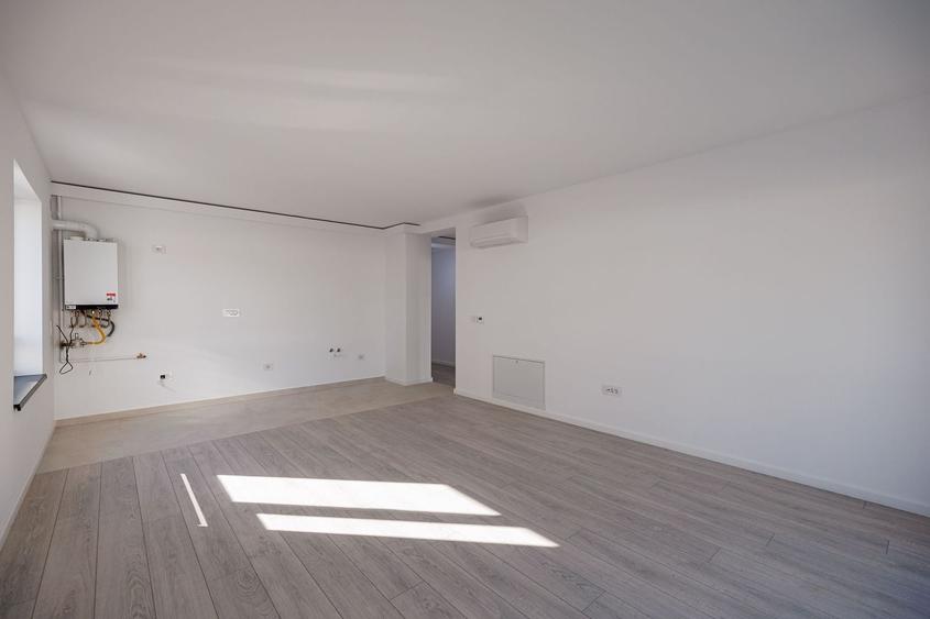 Apartament cu 3 camere decomandat în Braytim